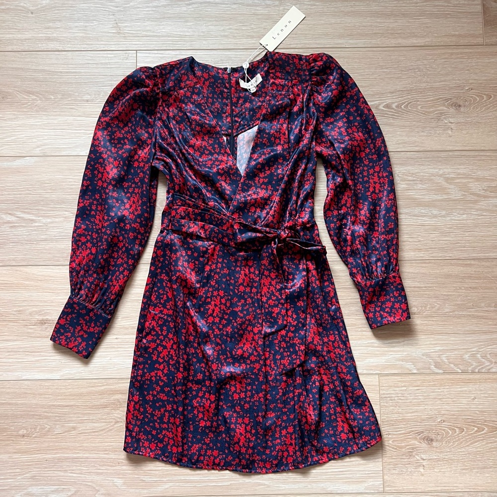 NEW Floral Print Dress